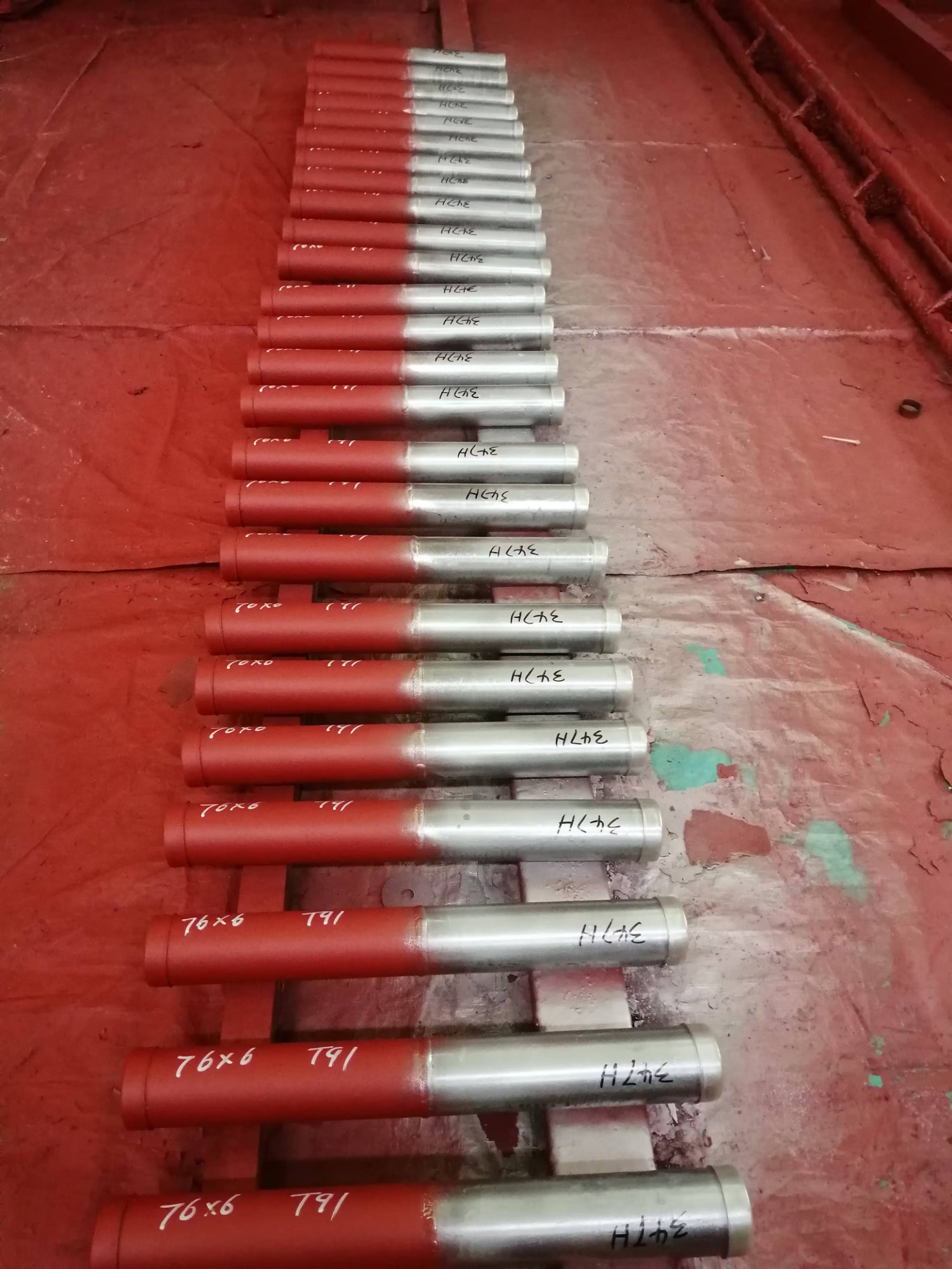 異種鋼接頭|規(guī)格：ф76×6，長(zhǎng)度600mm，材質(zhì)：SA-213TP347HFG/SA-213T91,兩種材質(zhì)各300mm